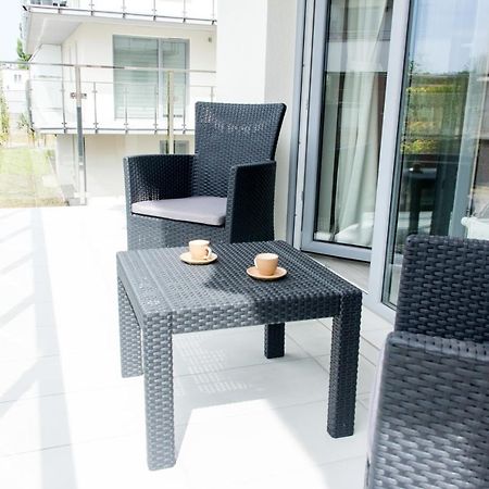 Komfortowy Apartament Lazur Z Garazem Kolobrzeg Exterior photo